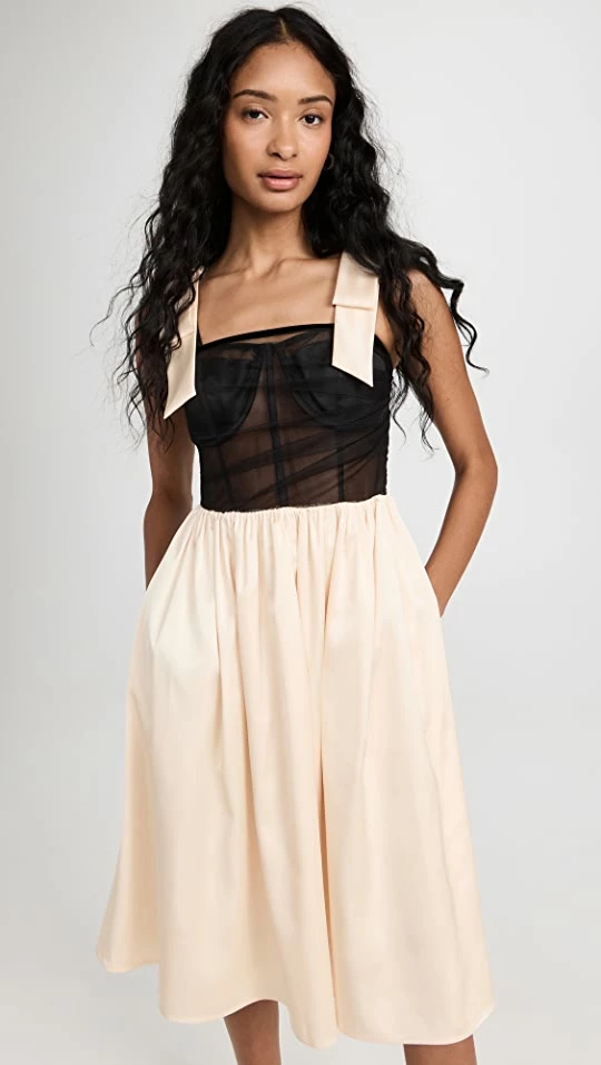 Flash Sale π Autumn Adeigbo Alicia π Dress Cream/Black βοΈ 1 Flash Sale π Autumn Adeigbo Alicia π Dress Cream/Black βοΈ