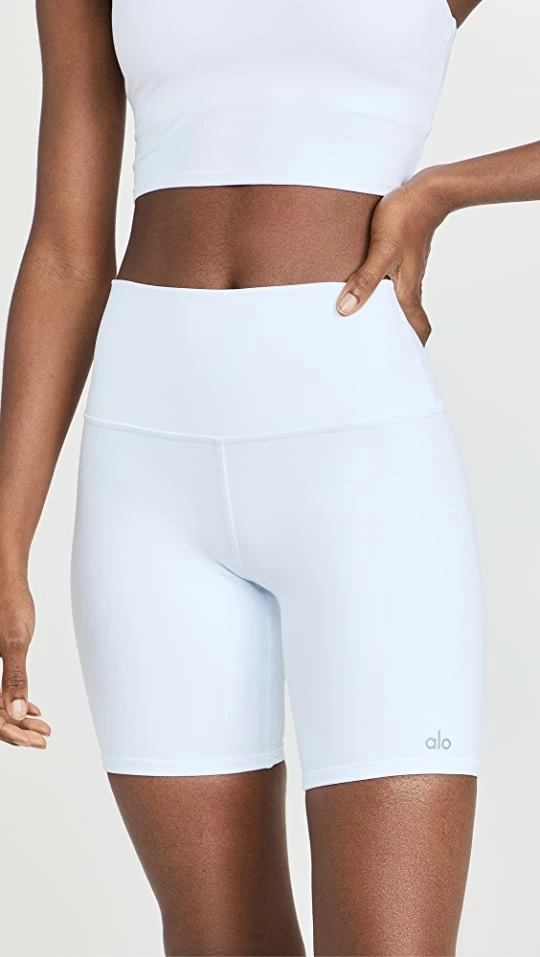 New π Alo Yoga High Waist Bike Shorts White π― 1 New π Alo Yoga High Waist Bike Shorts White π―