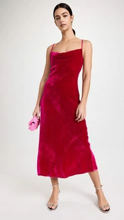 Promo π Reformation Salamanca Velvet π Dress Rhubarb π