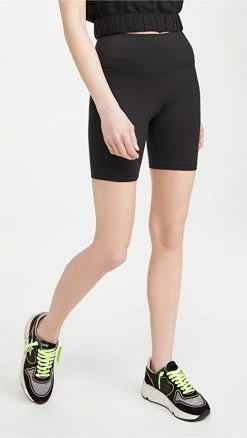 Top 10 π Tory Sport Weightless Bike Shorts Sport Black π